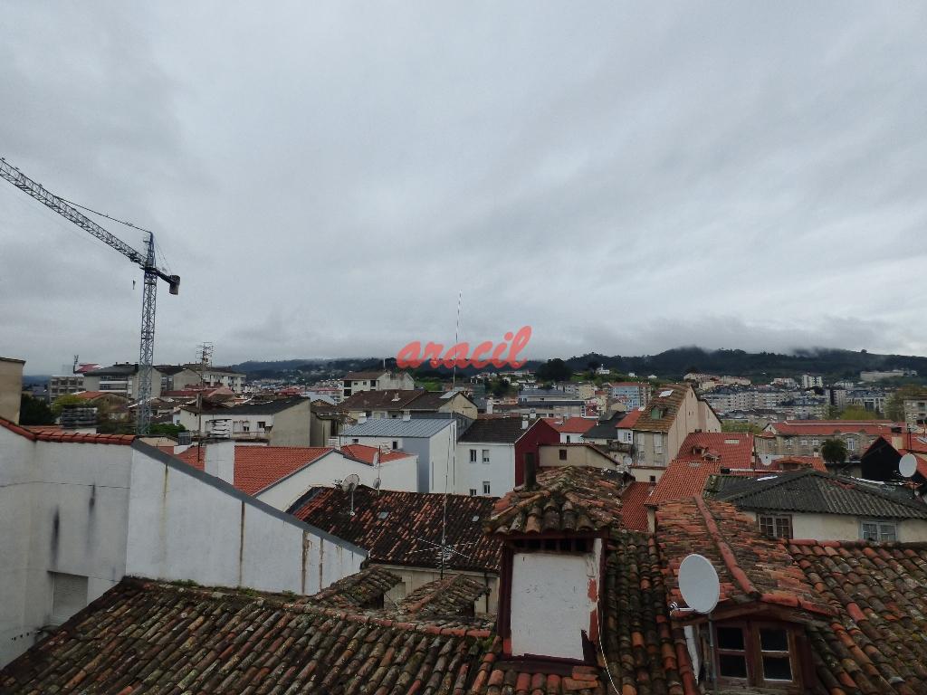 Un duplex nuevo en el casco viejo de Ourense